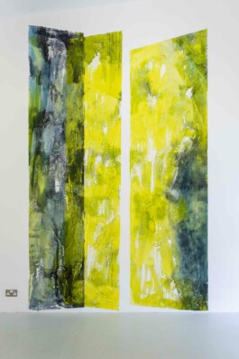 Anna Schapiro, TOMORROW (GORSE, PAYNE`S GREY, SLATE GREY, VIOLET, INDIGO), 2023, photo: Josef Konczak