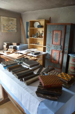 Anna Schapiro, Blaufärben (blue dyeing), 2017