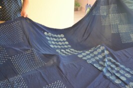 Anna Schapiro, Blaufärben (blue dyeing), 2017